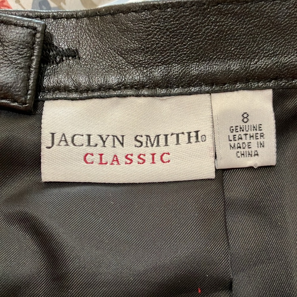 Jaclyn Smith Vintage Leather Skirt - Picture 4 of 10